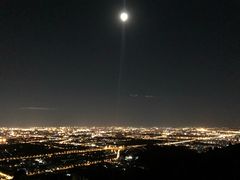 -鬼笑石后山停车场