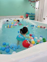 -Pony Baby宝尼婴幼儿游泳SPA馆