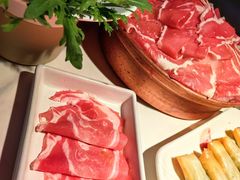 -九鼎轩脆毛肚火锅(南京东路店)