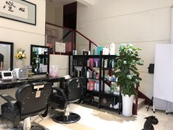 -Hello Lady发型设计