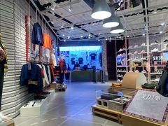 -NIKE KICKS LOUNGE体验店(北京新中关店)