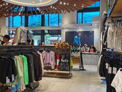-lululemon(比斯特购物村店)