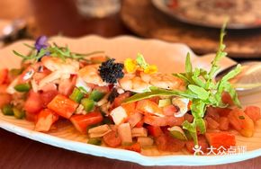 Olive Oil Seafood and Vegetable Salad