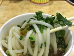 -覃肥叔桂林米粉(粮道街店)
