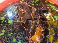 -小龙大肉面馆