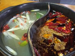 -灌县老妈砂锅串串香(万科红生活广场店)