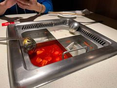 -海底捞火锅鲜切牛肉主题店(长寿路店)