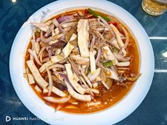 -乡村馕坑肉·烧烤·新疆菜·本地人更爱吃(阿勒泰首店)