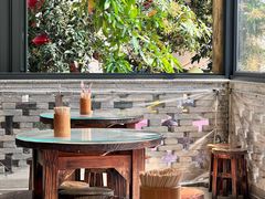 景观位-周大娘牛乳(旧寨古村总店)