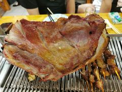 -欢乐牧人蒙古炭烤羊腿(四平路店)