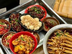 -拐枣巷小串串(财大店)