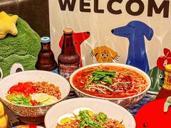 -粉八·云南米线·建水烧烤(常熟路店)