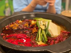 -黄潇洒老火锅(九眼桥宏济巷店)