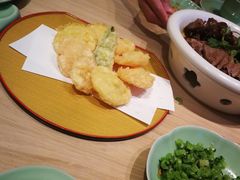 -锦粤宫·融合粤菜(上海金沙江店)