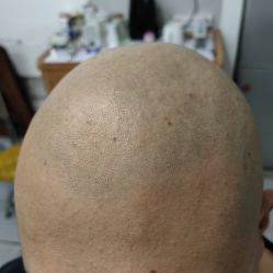 -兰建理发店