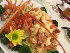-龙悦湾酒家·八阵鱼生·渔人码头店