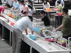 -松山湖南湖湾露营营地