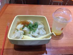 马蹄鲜肉馄饨-吉祥馄饨(上海新上大店)