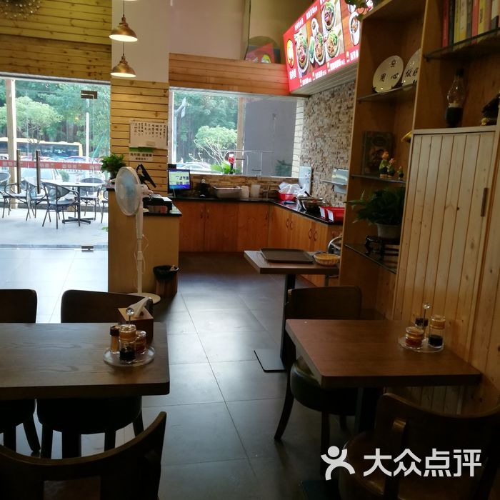 味小煲煲仔饭文化主题餐厅大堂图片-北京快餐简餐-大众点评网