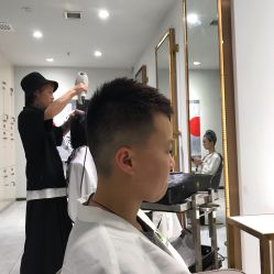 点击看大图 -3AM HAIR SALON烫发染发接发