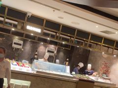 -半岛翡丽海鲜自助餐厅(观风亭店)