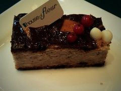 巧克力麦片蛋糕-榖屋house of flour(张江首店)