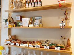 面包甜点陈列柜-RAN BAKERY