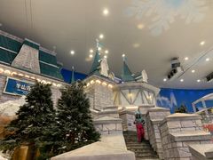 -长沙湘江冰雪世界