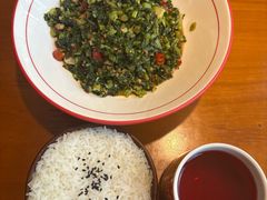 -鸽舞笙平金牌烧鸽子·融合菜(鲁谷店)