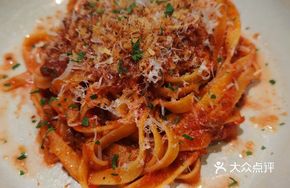 Tomato and Beef Sauce Rotini Pasta