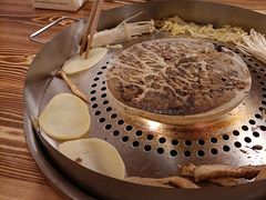 -陈叉子钢盆烤肉(中原万达店)