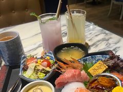 -家贺屋刺身寿司专门店