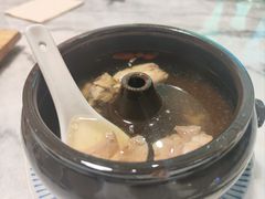 松茸汽锅鸡-中8楼风尚云南菜(颐堤港店)