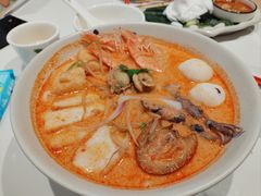 -芽笼芽笼新加坡餐厅(环球港店)