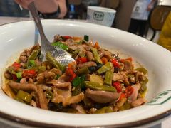 -费大厨辣椒炒肉(黄兴中心广场店)