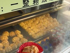 -天品味 一口吃榴莲泡芙