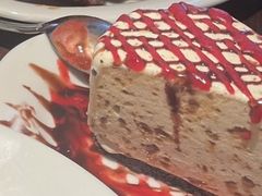 蓝莓冰激凌芝士蛋糕-Chili's Cafe&Bar奇利斯(滨江店)