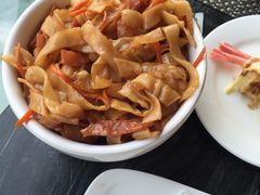 -东方红海鲜百汇(国际大厦店)