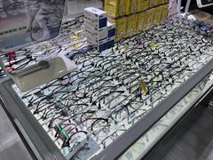 -华彬眼镜专业渐进配镜(潘家园店)