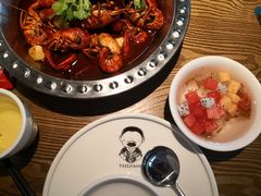 -江渔儿酸菜鱼(万科东荟城店)