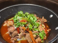 -大众跷脚牛肉馆·非遗传承单位(峨眉山店)