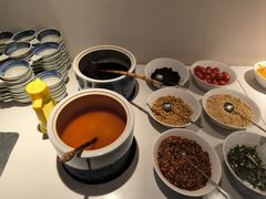 -包整·丝娃娃(一览甲秀楼风景店)