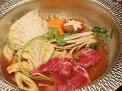 -牛YO寿喜烧·铁板烧和牛火锅自助(市府恒隆店)