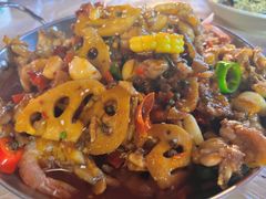 牛蛙爱上虾-小民大排档(马场角横路店)