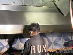 -劳动公园新疆人烤腰子