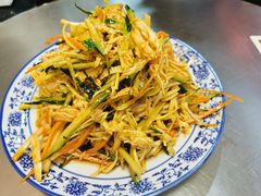 家常凉菜-土灶台东北大块肉烧烤(风景城邦店)