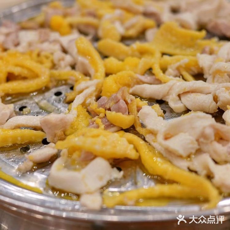 码头土鸡村:新鲜土鸡与生蚝的美味体验