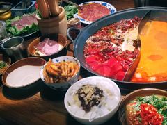 -萍姐火锅·公路夜市(武汉首店)