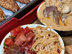 -万记麻辣烫国展总店