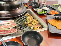-肉甲韩国木炭烤肉(新壹街1店)